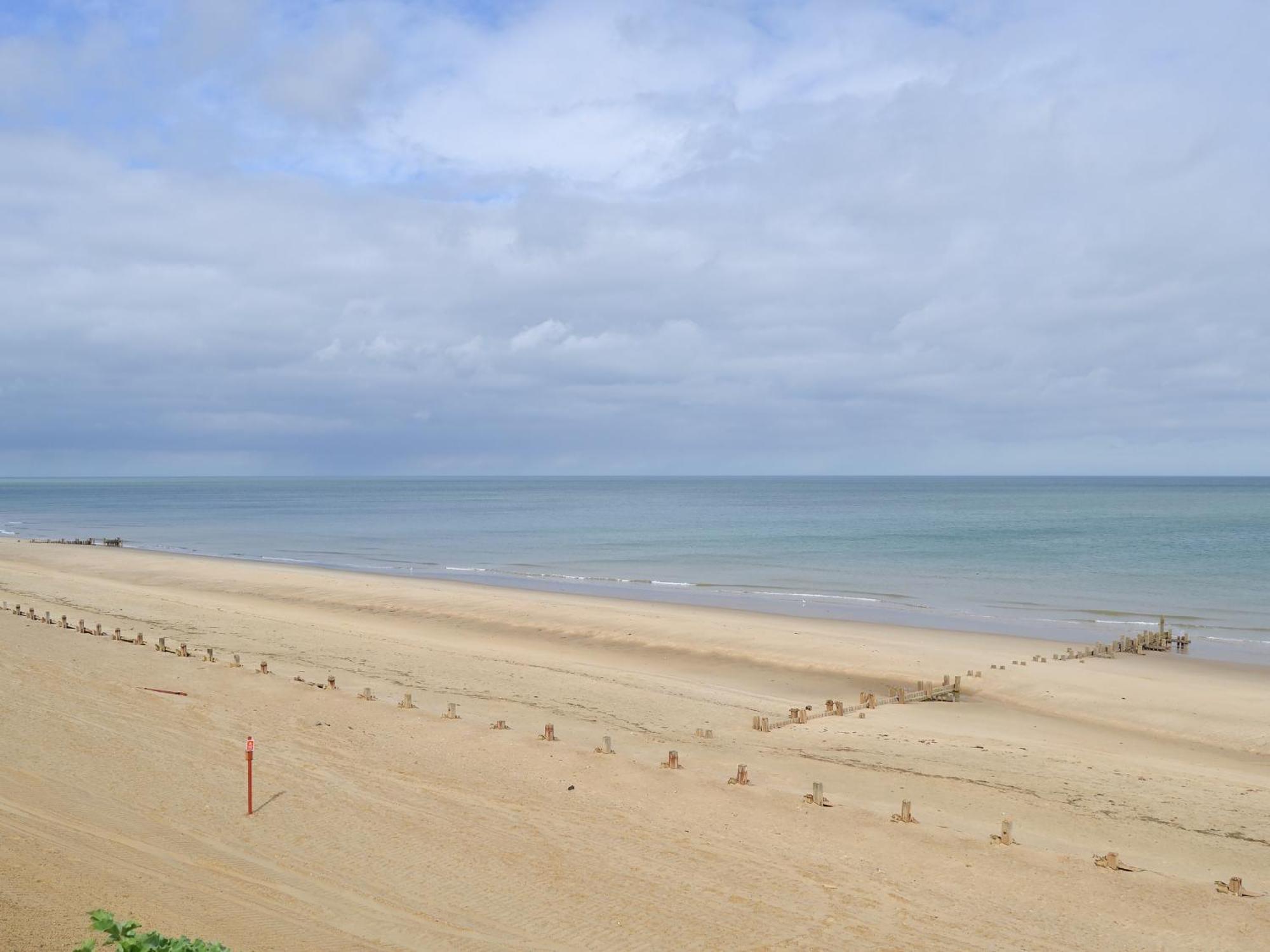Вілла Once Upon A Tide Bacton  Екстер'єр фото